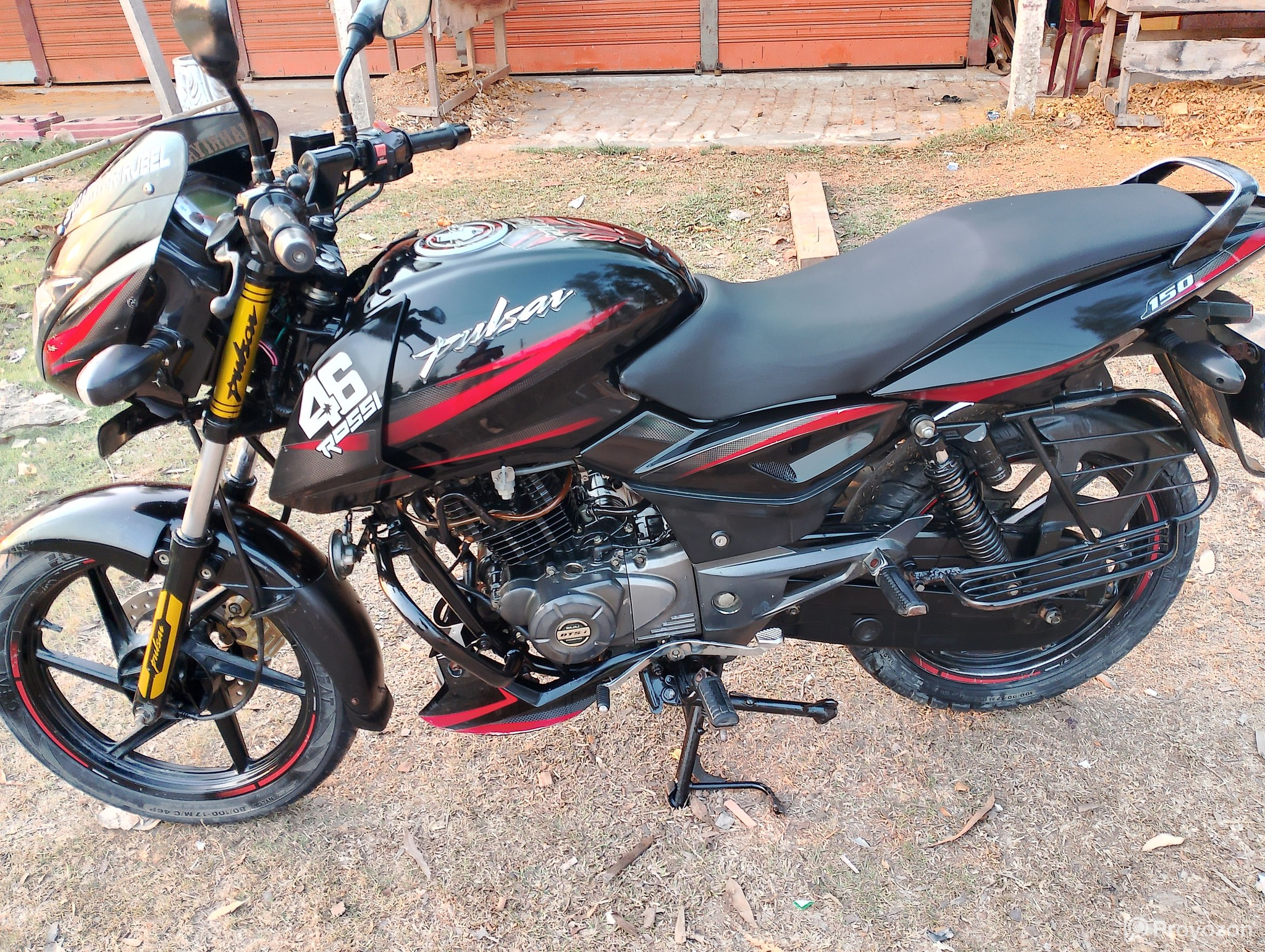 পালসার ১৫০ সিসি বাইক বিক্রি হবে