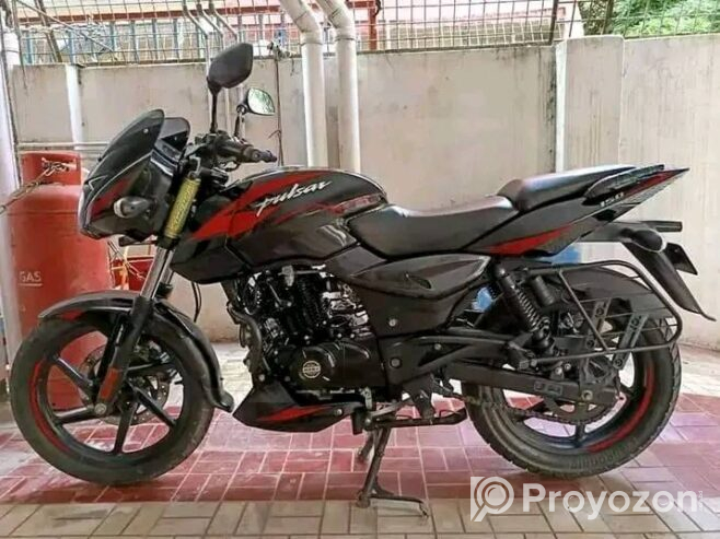 বাজাজ পালসার ১৫০ সিসি ডাবল ডিক্স এবিএস