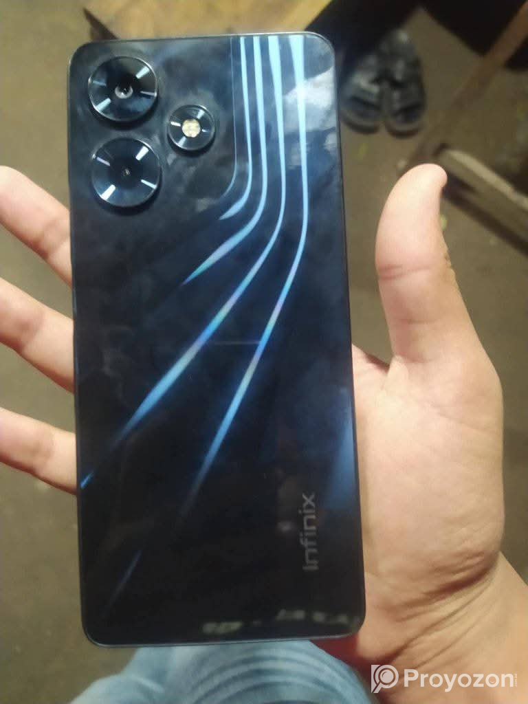 Infinix hot 30 8/128 gb.