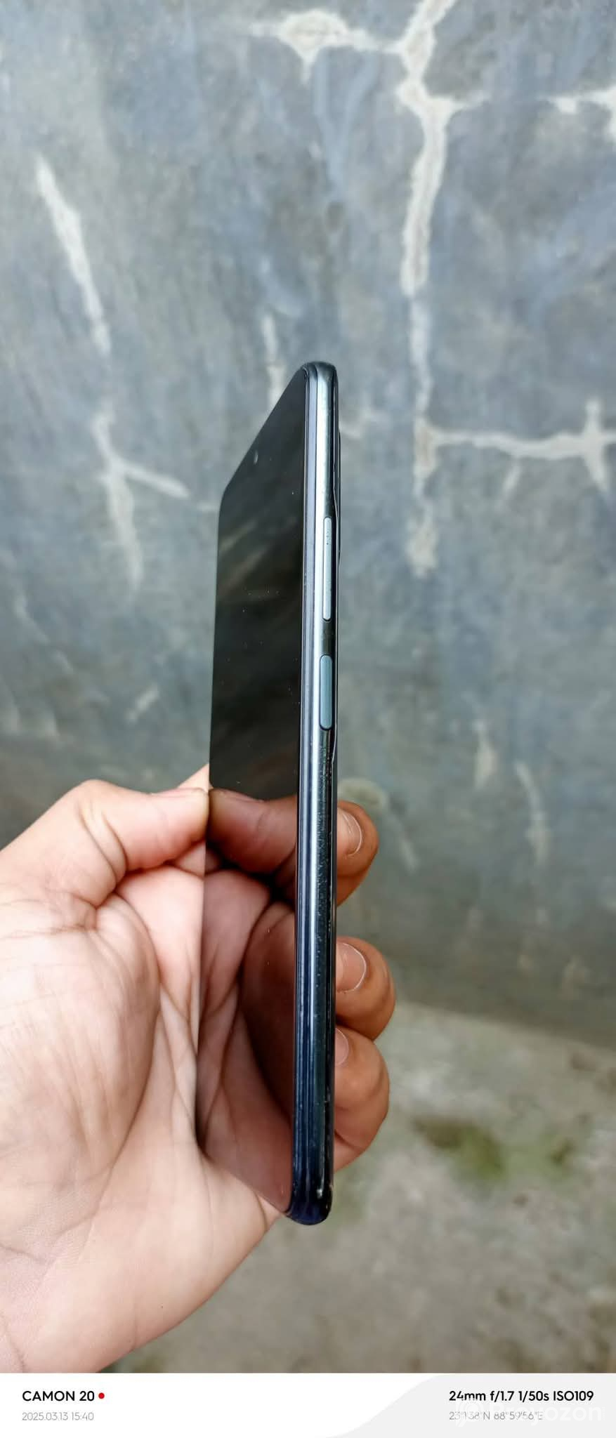 Poco F3 বিক্রি করা হইবে