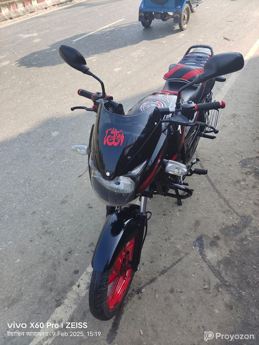 Sell buy pulser single disk bike 150cc