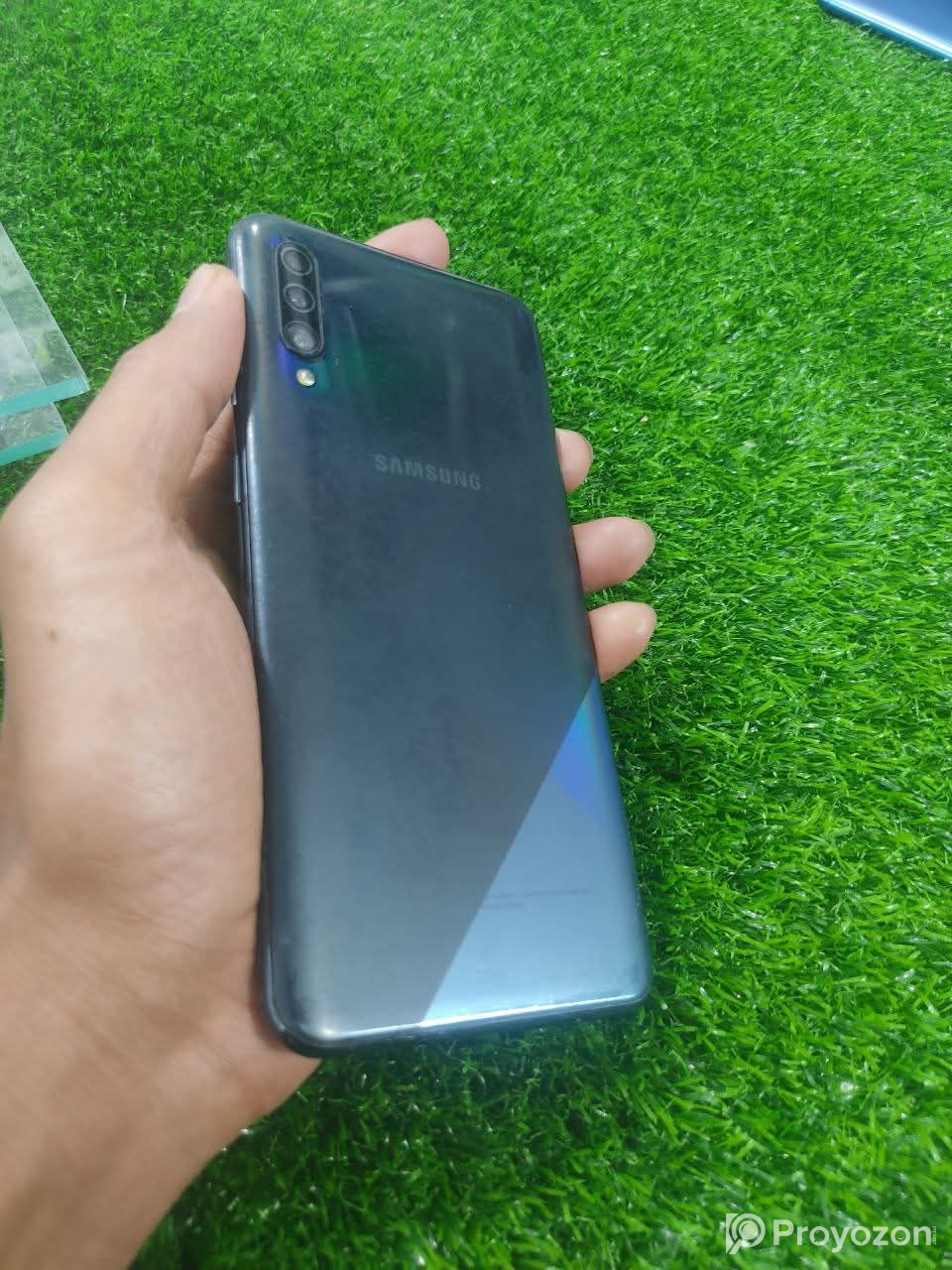 Samsung A30s phone ti sell hobe