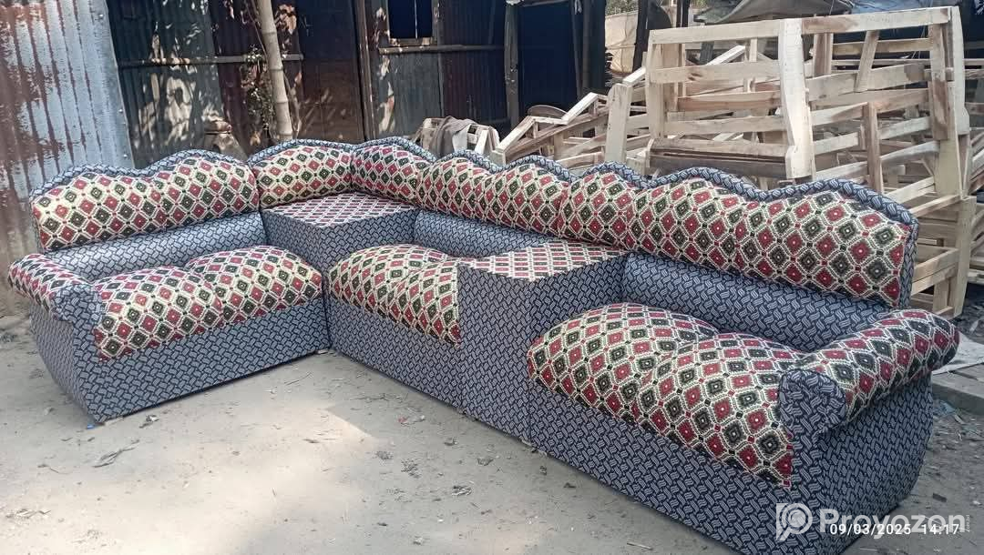 গদি সোফা বিক্রি করা হবে ও হোম ডেলিভারি দেওয়া হয়