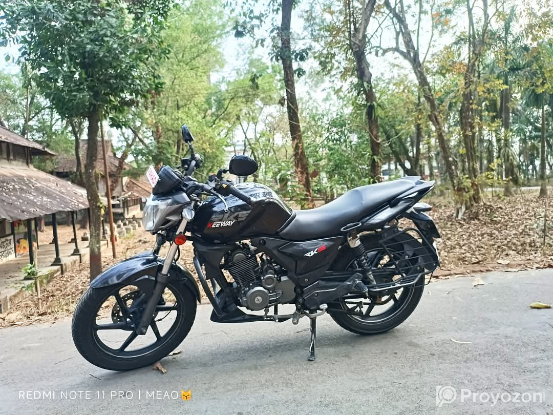 আরকেস কিওয়ে ব্ল্যাক কালার বাইক বিক্রি হবে