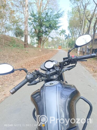 আরকেস কিওয়ে ব্ল্যাক কালার বাইক বিক্রি হবে