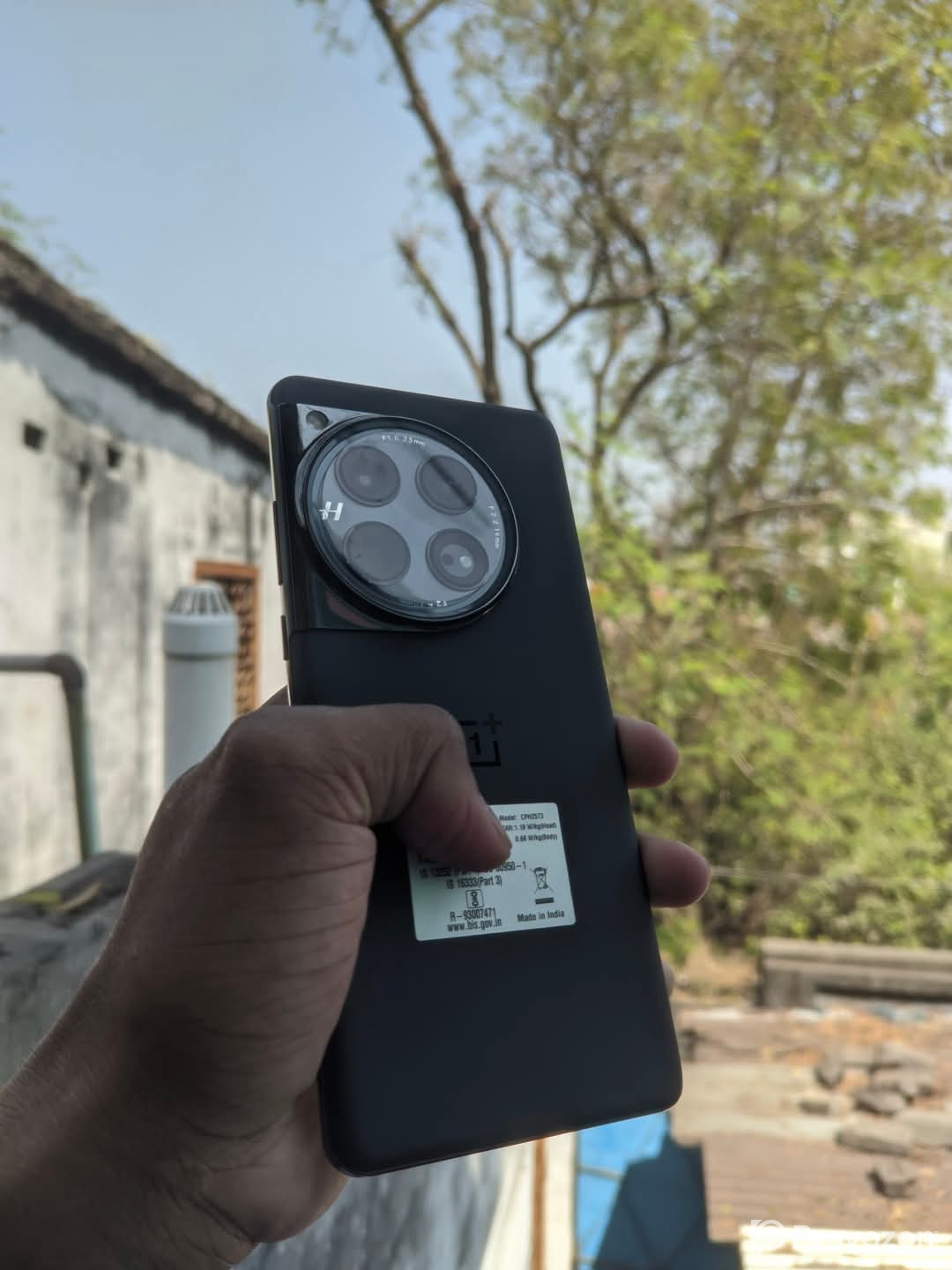 Sell post OnePlus 12