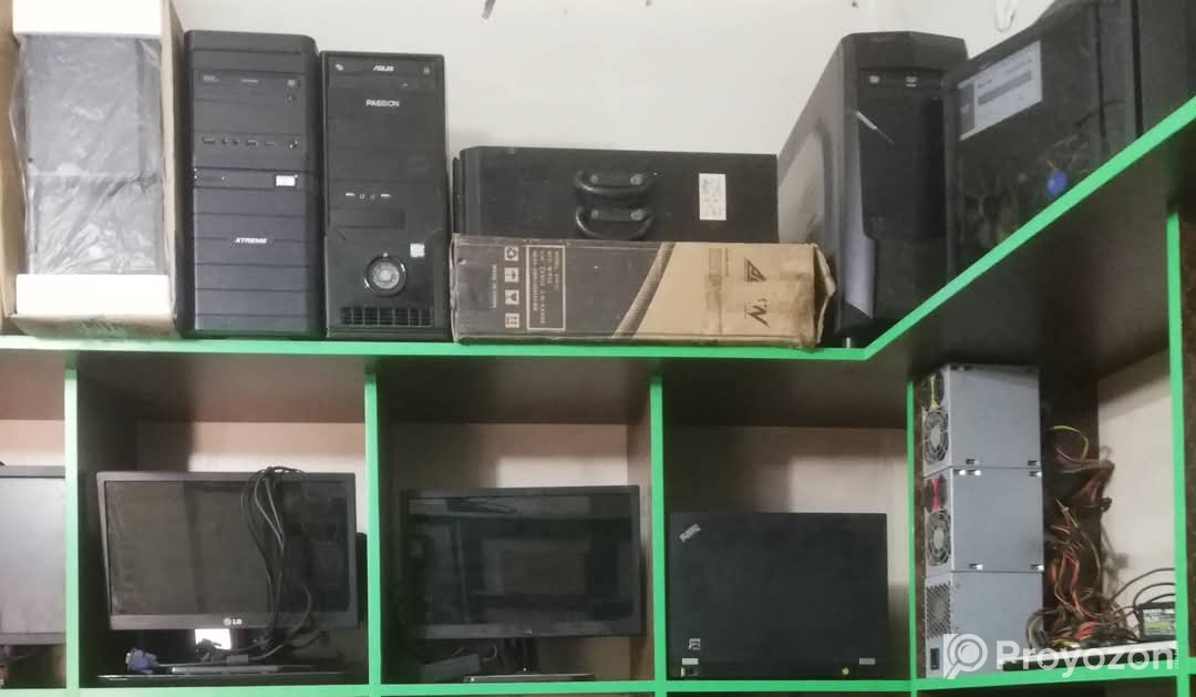 LED monitor 16″ LG in good condition for sell……