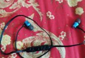 Awei কোম্পানির ব্লুটুথ হেডফোন টি বিক্রি করা হবে
