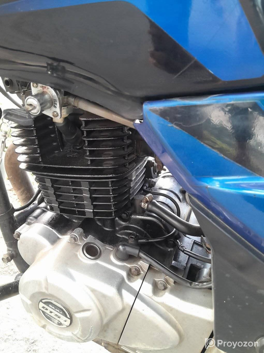 Pulser 150cc 2015 মডেল ফুল ফ্রেশ কন্ডিশন বিক্রি হবে