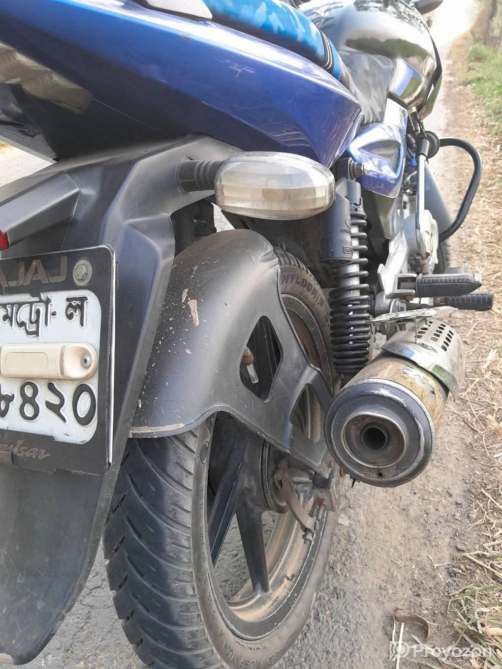 Pulser 150cc 2015 মডেল ফুল ফ্রেশ কন্ডিশন বিক্রি হবে