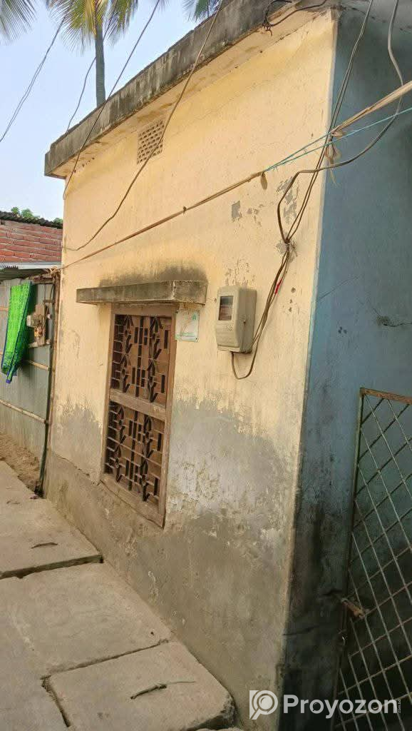 জমি সহ বাড়ি বিক্রয় হইবে