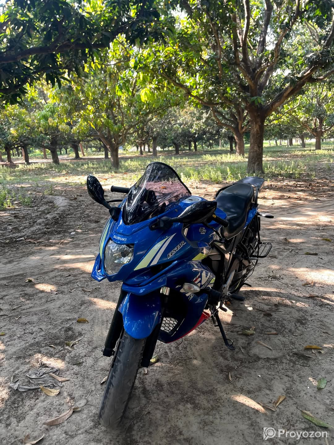 Suzuki Gixxer Monotone 155cc থেকে Sf করা বিক্রয় হইবে।