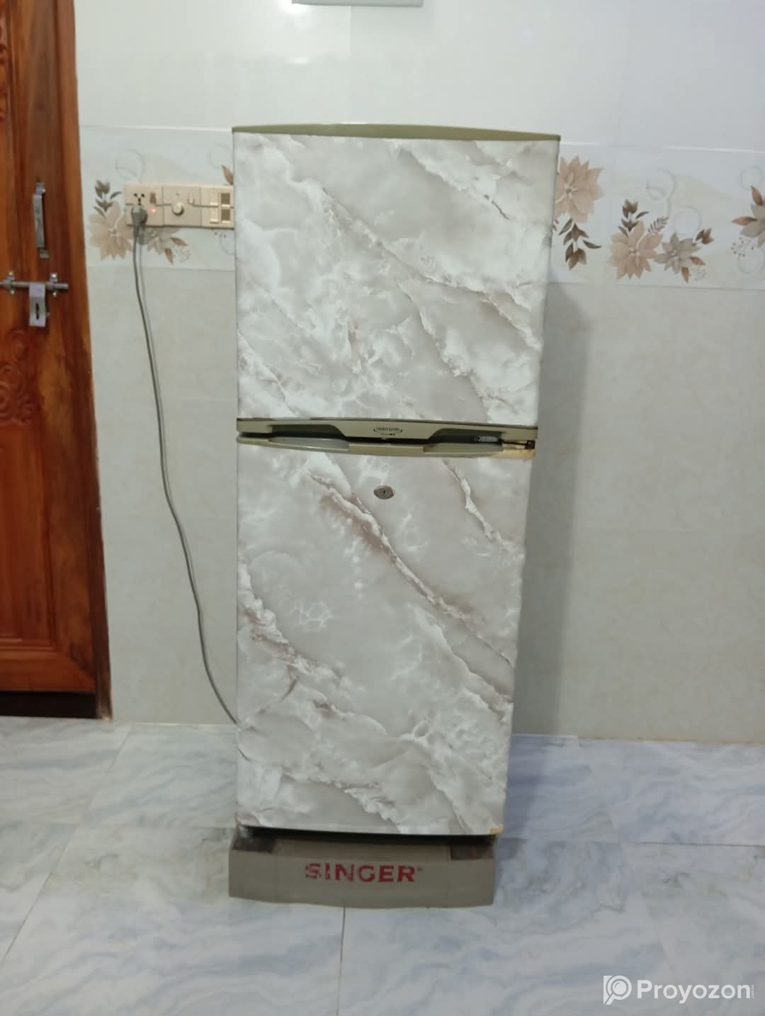একটি singer ফ্রিজ বিক্রি করা হবে