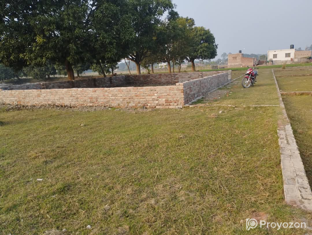 জমি বিক্রয় করা হইবে