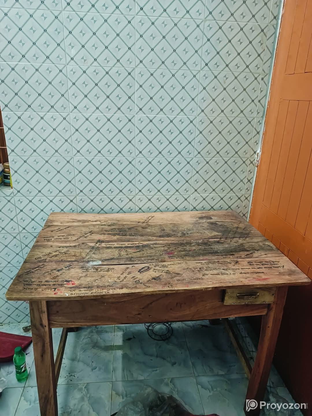 টেবিল+চেয়ার একসাথে বিক্রি করা হবে