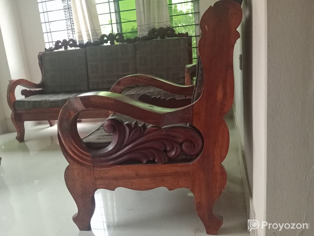 ৫ সিট সফা বিক্রি করা হবে