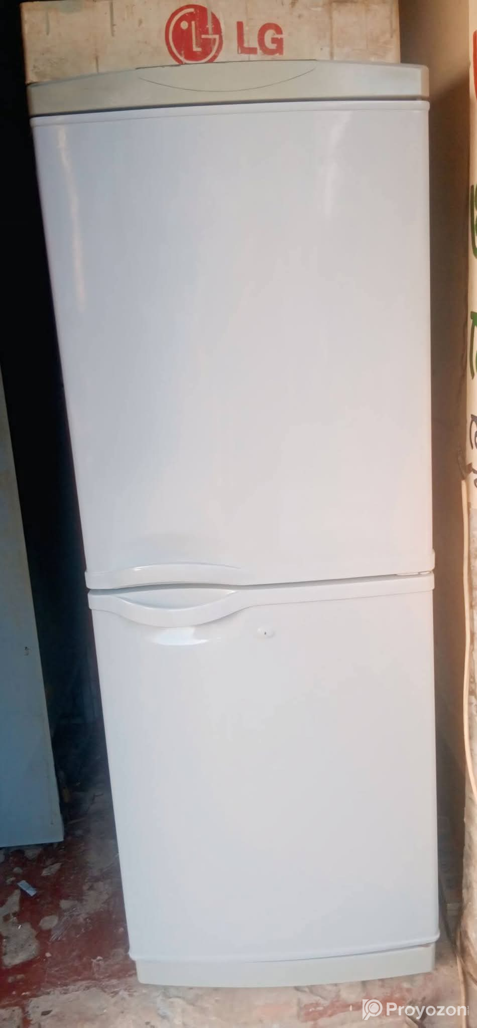 বিক্রি হবে LG ফ্রিজ