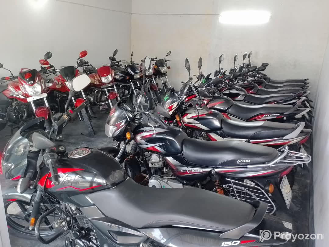 বাইক কর্নারে চলছে ঈদ অফার