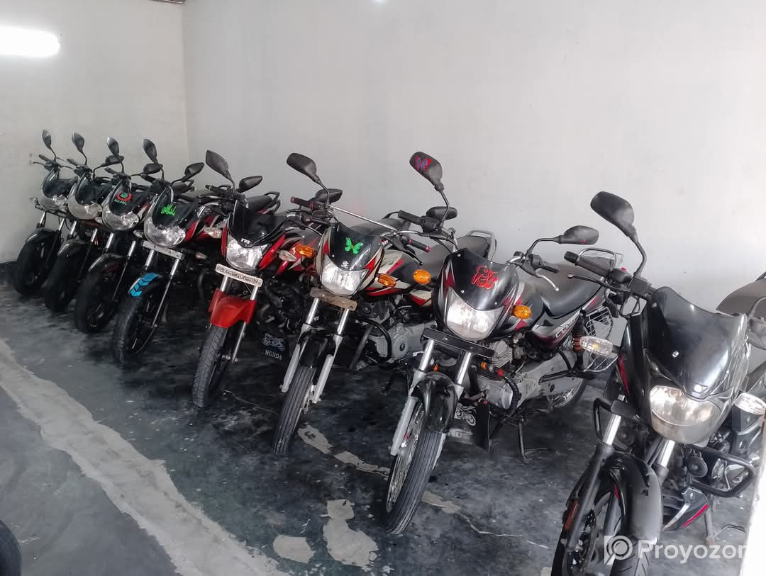 বাইক কর্নারে চলছে ঈদ অফার