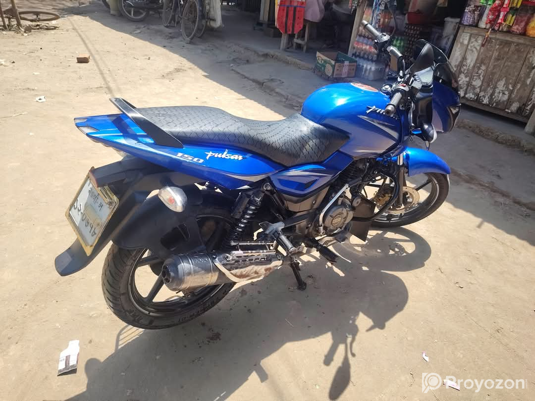 বাবাজাজ পালসার 150.cc/, সিঙ্গেল ডিস্ক বিক্রি হবে।