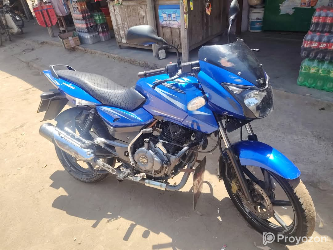 বাবাজাজ পালসার 150.cc/, সিঙ্গেল ডিস্ক বিক্রি হবে।