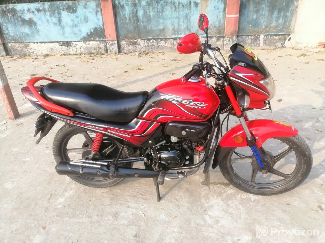 আমাদের বাপ বেটা হোন্ডা শোরুমের বাইক অফার চলছে