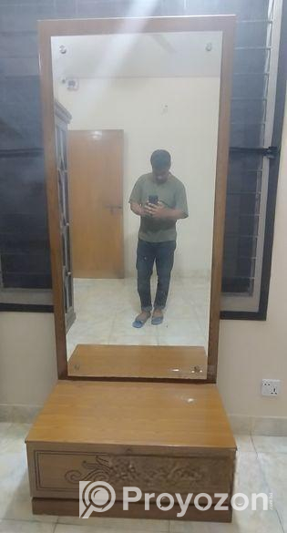 MDF wooden Dressing Table