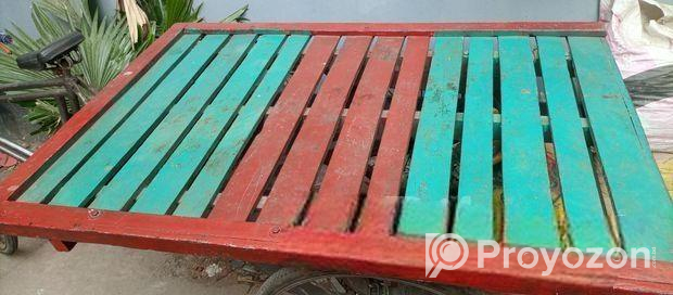 বড় চেসিজ এর ভ্যান বিক্রি হবে