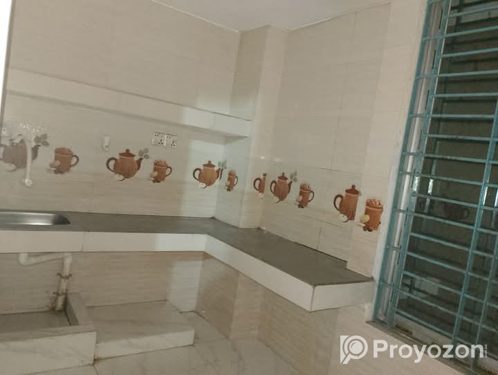 একটি বড় ফ্লাট ভাড়া হবে।