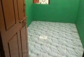 মেয়েদের ম্যাচ খালি আছে।