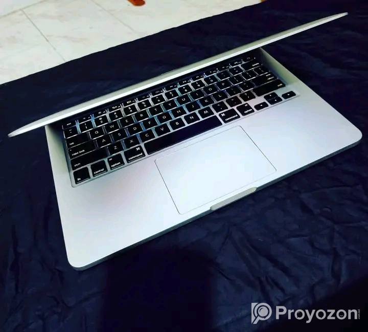 Macbook pro Retina Display leptop for sell