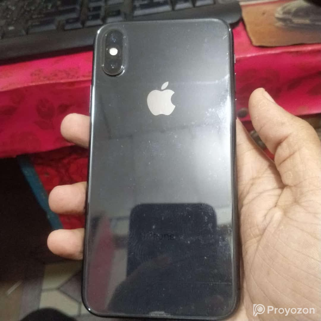 iPhone Xs phone ti sell dibo