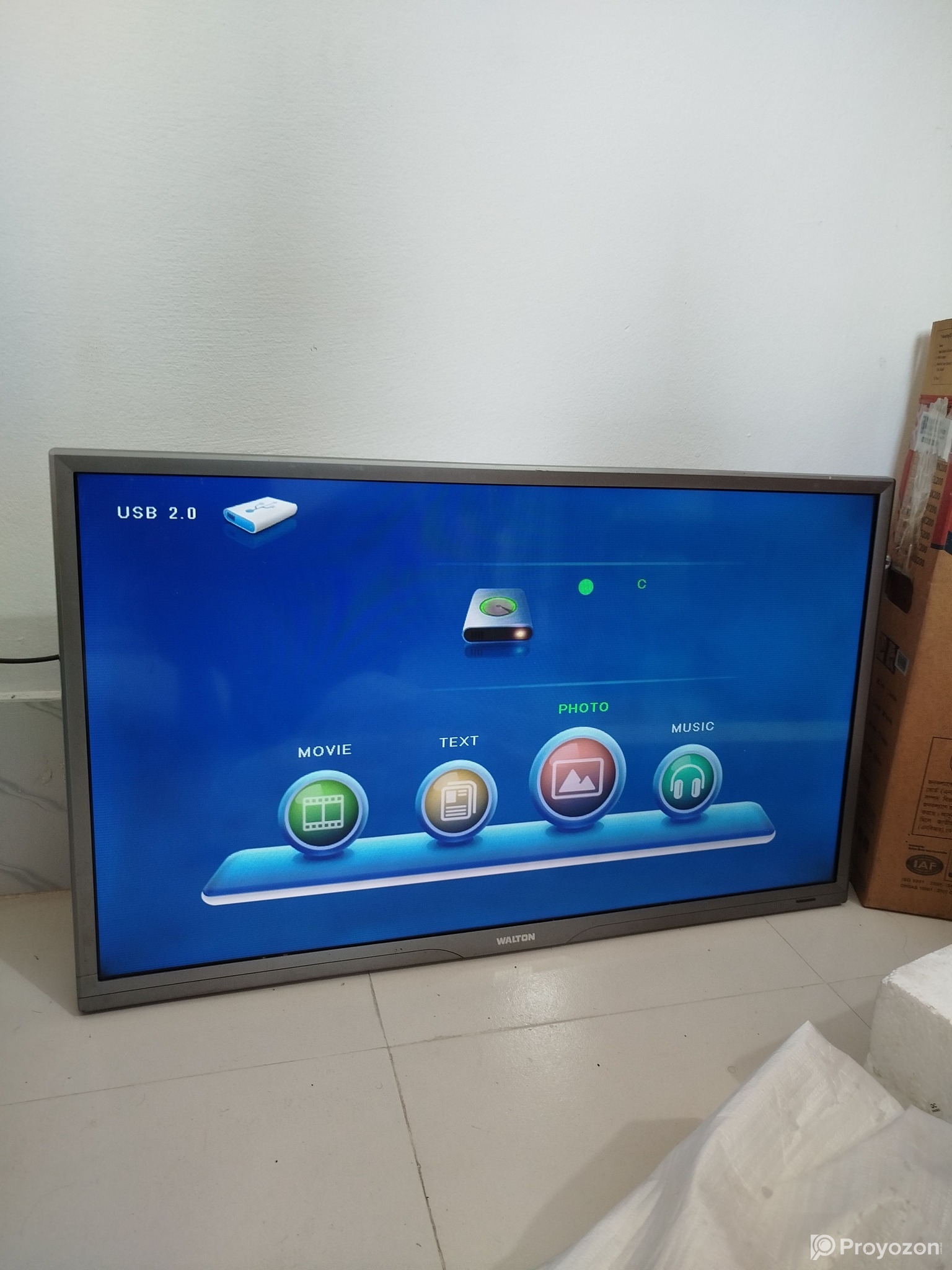 ওয়ালটন ৩২ ইঞ্চি খুব ভালো মানের টেলিভিশন