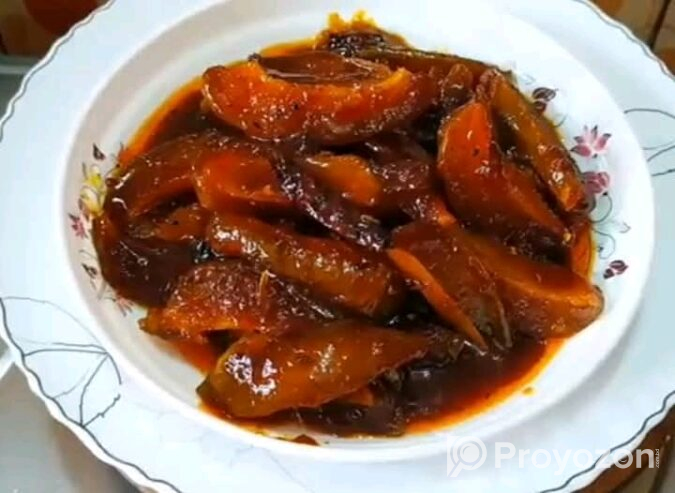 ফ্রেশ আমের আচার অর্ডার নেওয়া হবে।