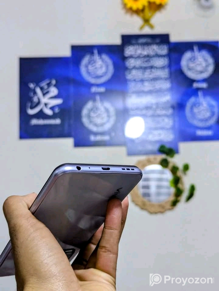 মোবাইলটি বিক্রি করা হবে।