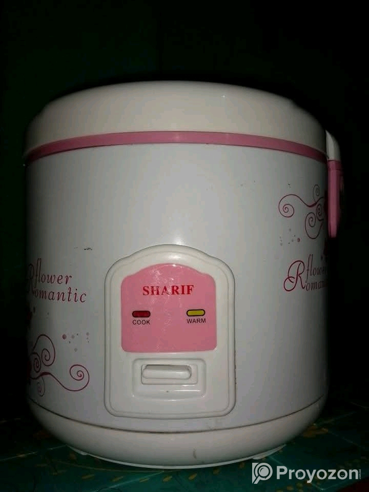 একটি রাইস কুকার বিক্রি করা হবে।