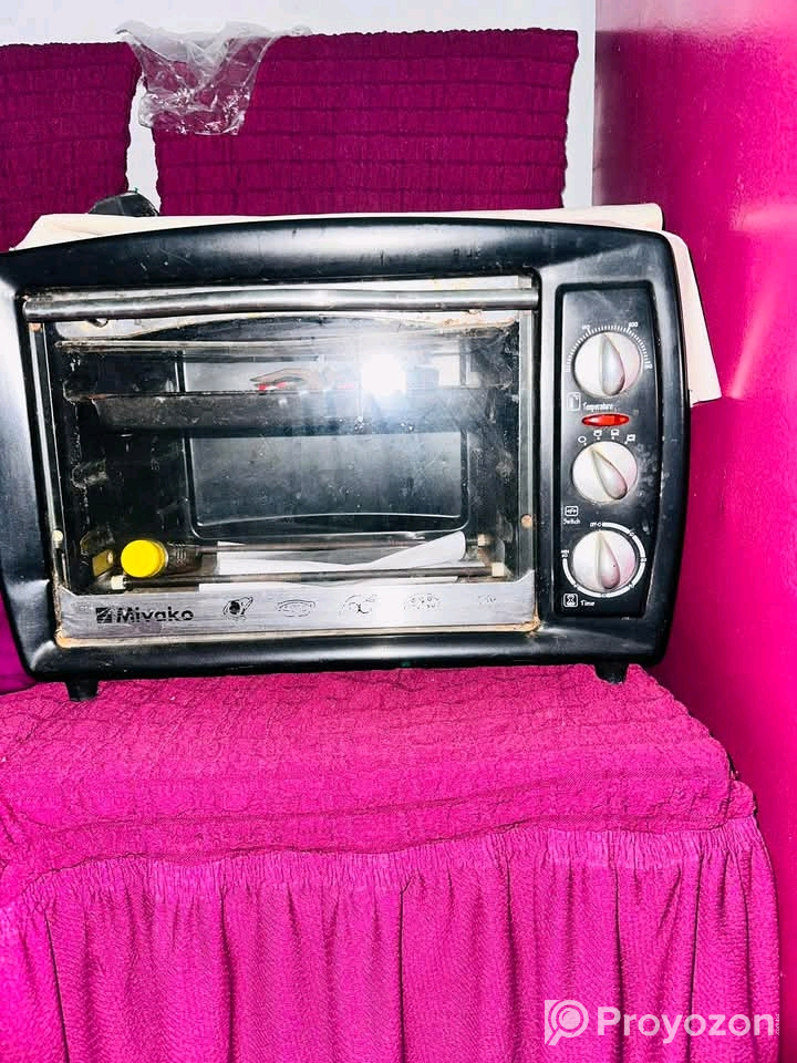 একটি মাইক্রোওভেন বিক্রি করা হবে।