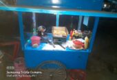 একটি ফুট কার্ড গাড়ি বিক্রি করা হবে।