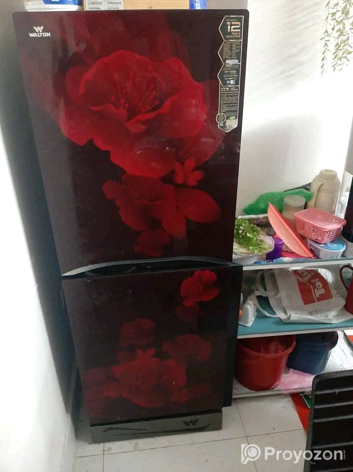 ফ্রিজটি বিক্রি করা হবে