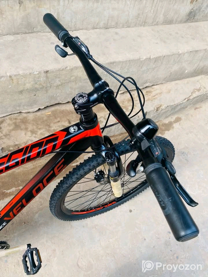 সাইকেলটি বিক্রি করা হবে।