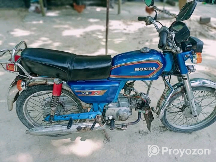 একটি মোটরসাইকেল বিক্রি করা হবে।