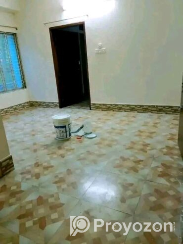 বাড়ি ভাড়া দেওয়া হবে।