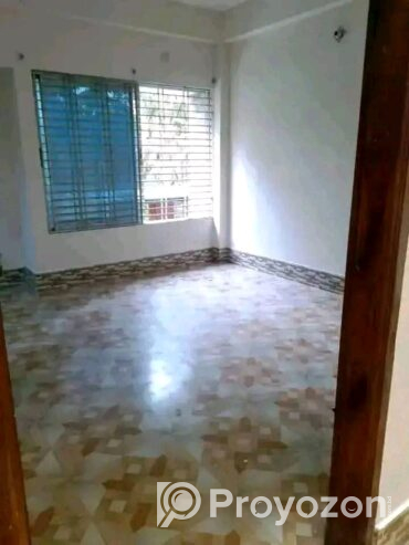 বাড়ি ভাড়া দেওয়া হবে।