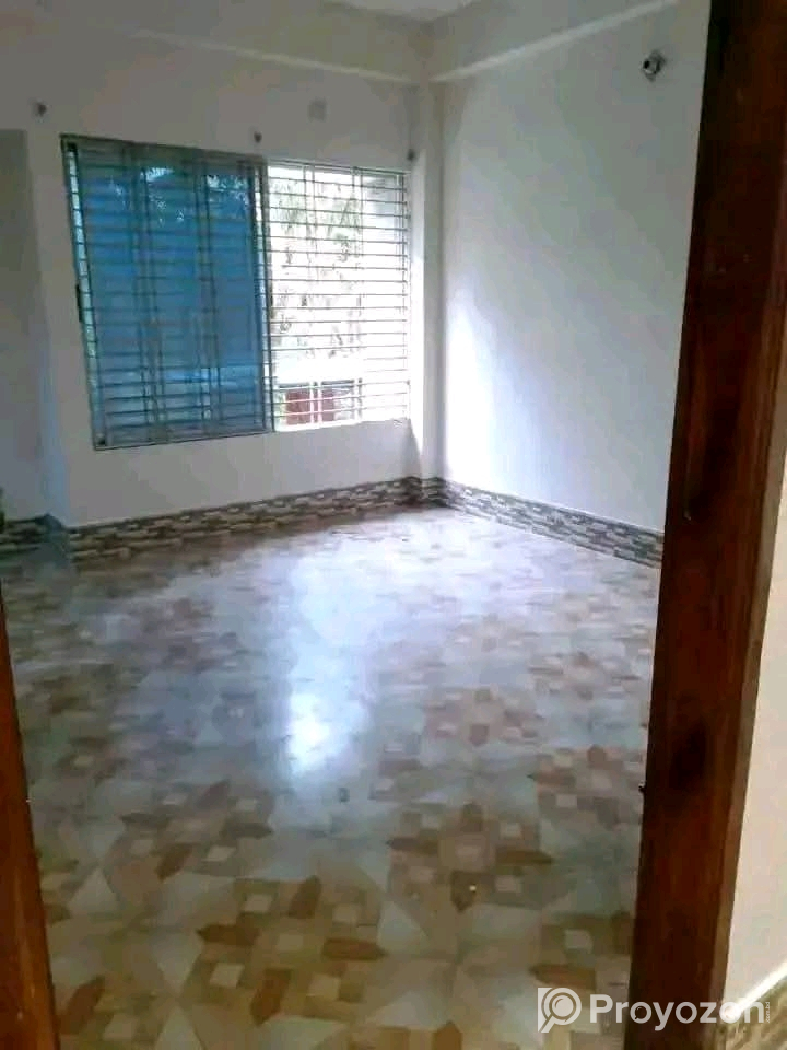 বাড়ি ভাড়া দেওয়া হবে।