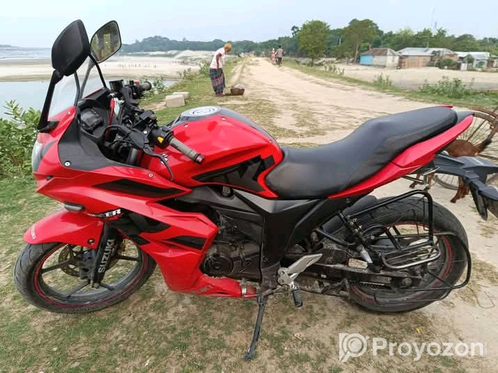 মোটরসাইকেলটি বিক্রি করা হবে।