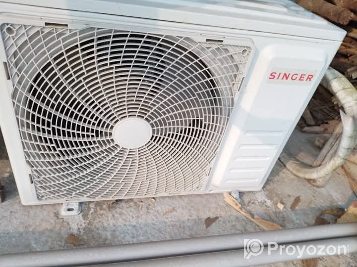 ব্রান্ড সিঙ্গার দেড় টন এসি