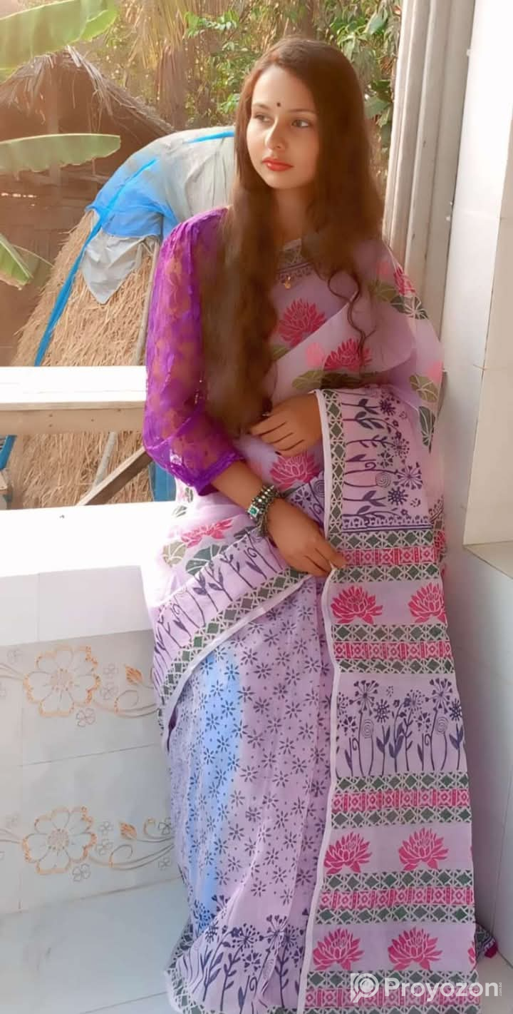 টাঙ্গাইল হাফ সিল্ক, শাড়ি বিক্রি হবে