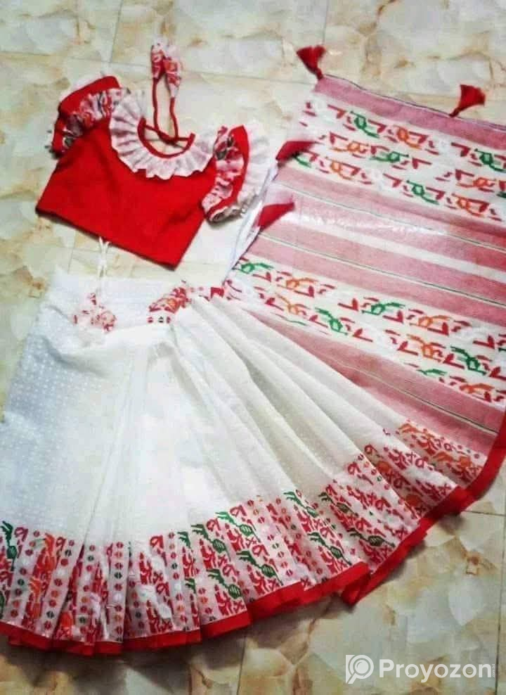 শুভ নববর্ষ ১৪৩২ রেডি শাড়ি  বিক্রি হবে