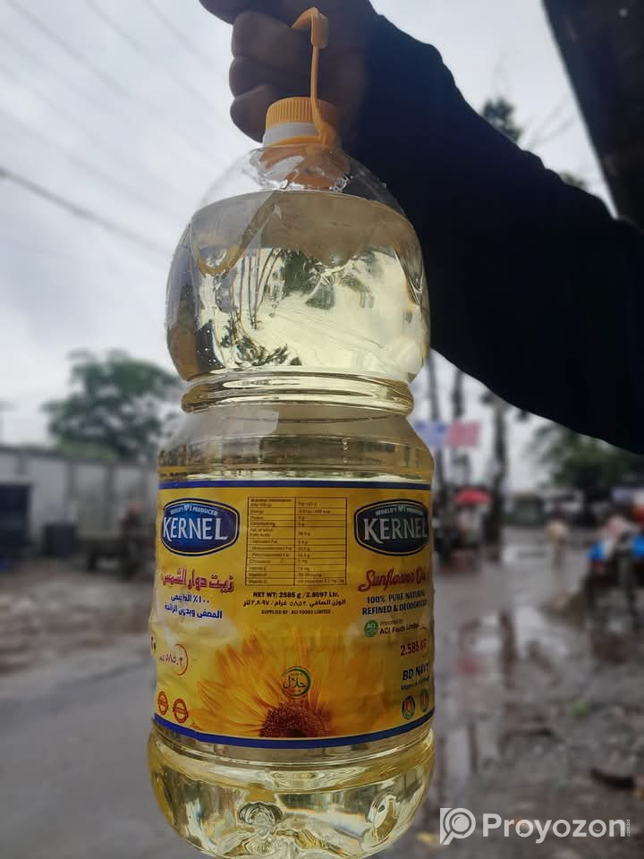 সানফ্লয়ার তেল সেল করা হয়