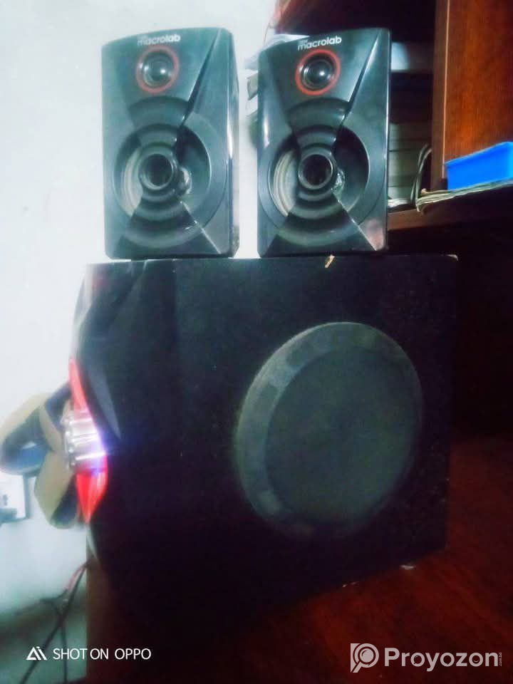 new macrolab sound box